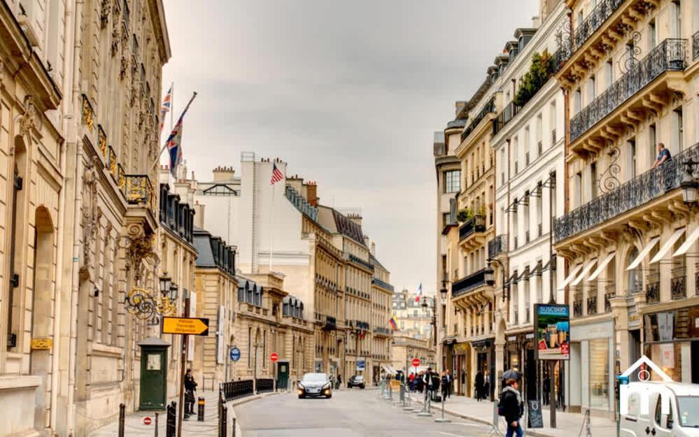 Apartment St Honore Champs Elysees By Melvane